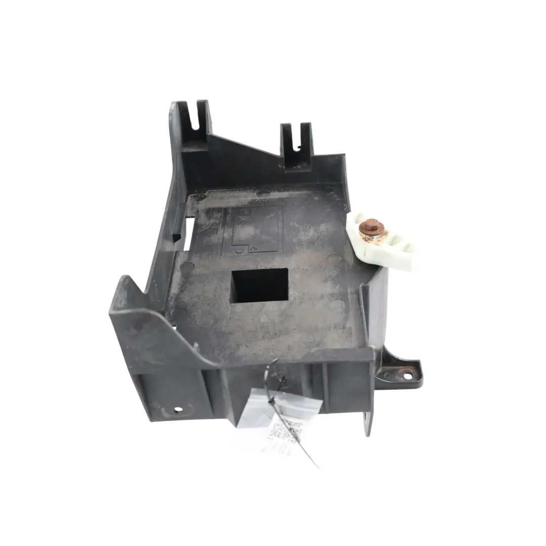 Land Rover Freelander L314 Battery Tray Holder Mount Bracket Support YJ1100190 - SKU YJI100190 - Part number YJI100190