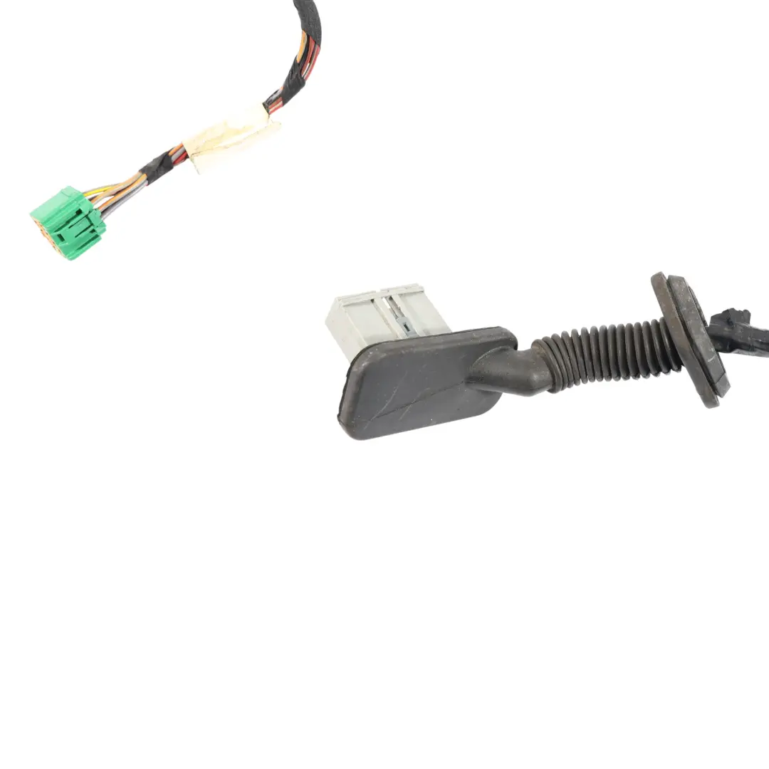 Door Wire Harness Rear Left N/S YMM502591 to Land Rover Discovery 3 L319 with Part number YMM502591B Land Rover Discovery 3 L319 Door Wire Harness Rear Left N/S YMM502591 - SKU YMM502591B - Part number YMM502591B