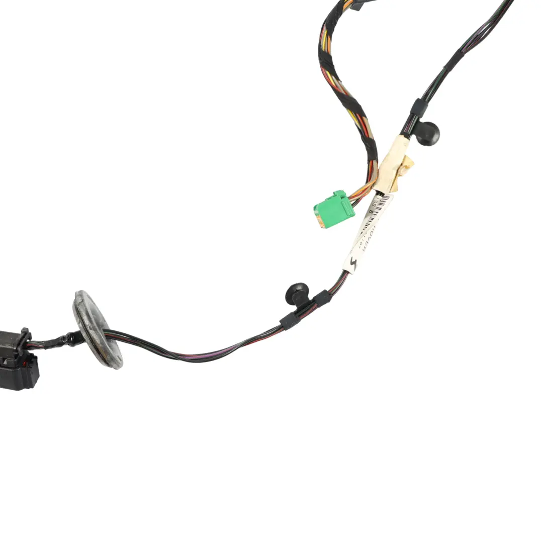 Land Rover Discovery L319 Arnés Cable Puerta Trasera Derecha - SKU YMM502621B - Número de pieza YMM502621B