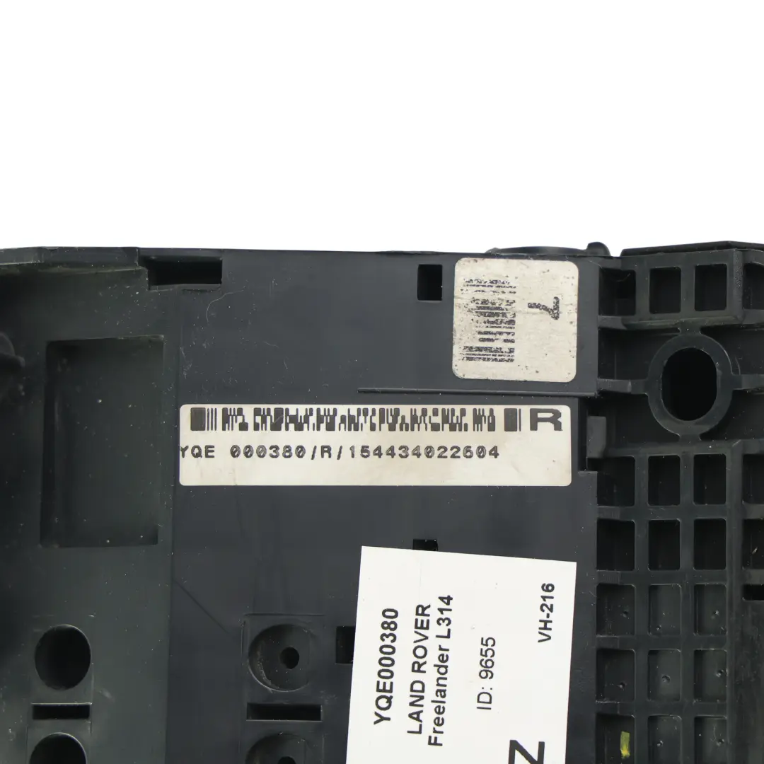 Land Rover Freelander L314 Caja Fusibles Motor Relé Eléctrico - SKU YQE000380 - Número de pieza YQE000380