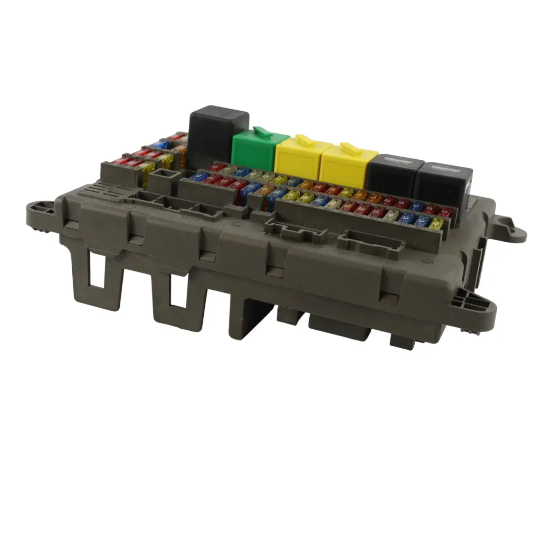 Caja Fusibles Interior TD4 2.0 Diesel para Land Rover Freelander L314 con número de pieza YQE500150 Land Rover Freelander L314 Caja Fusibles Interior TD4 2.0 Diesel - SKU YQE500150 - Número de pieza YQE500150
