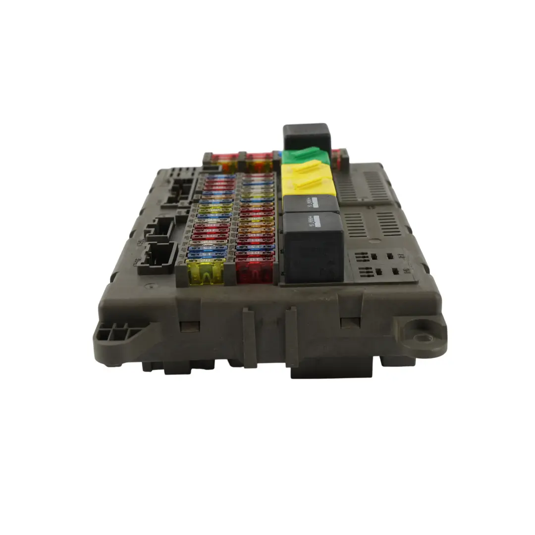 Land Rover Freelander L314 Caja Fusibles Interior TD4 2.0 Diesel - SKU YQE500150 - Número de pieza YQE500150