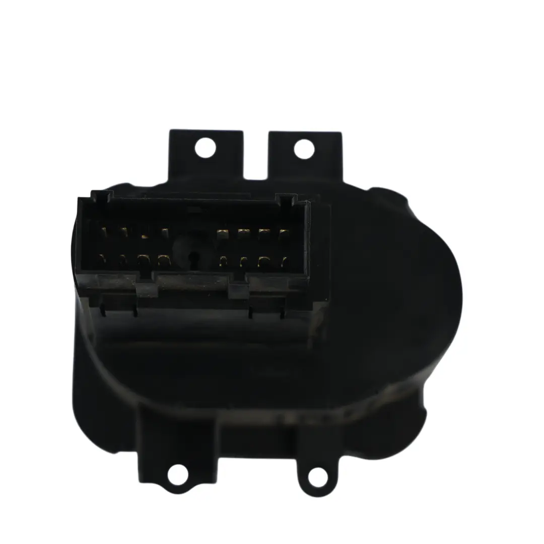 Interruttore Fari Pannello Controllo per Land Rover Discovery 3 con numero di parte YUD-501460-PVJ Land Rover Discovery 3 Interruttore Fari Pannello Controllo - SKU YUD-501460-PVJ - Numero di parte YUD-501460-PVJ