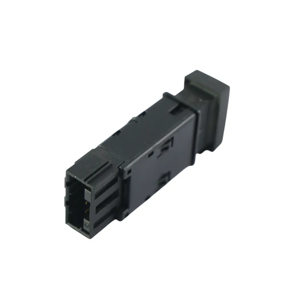 Land Rover Freelander L314 Heated Rear Window Switch Button - SKU YUE500130PUY - Part number YUE500130PUY