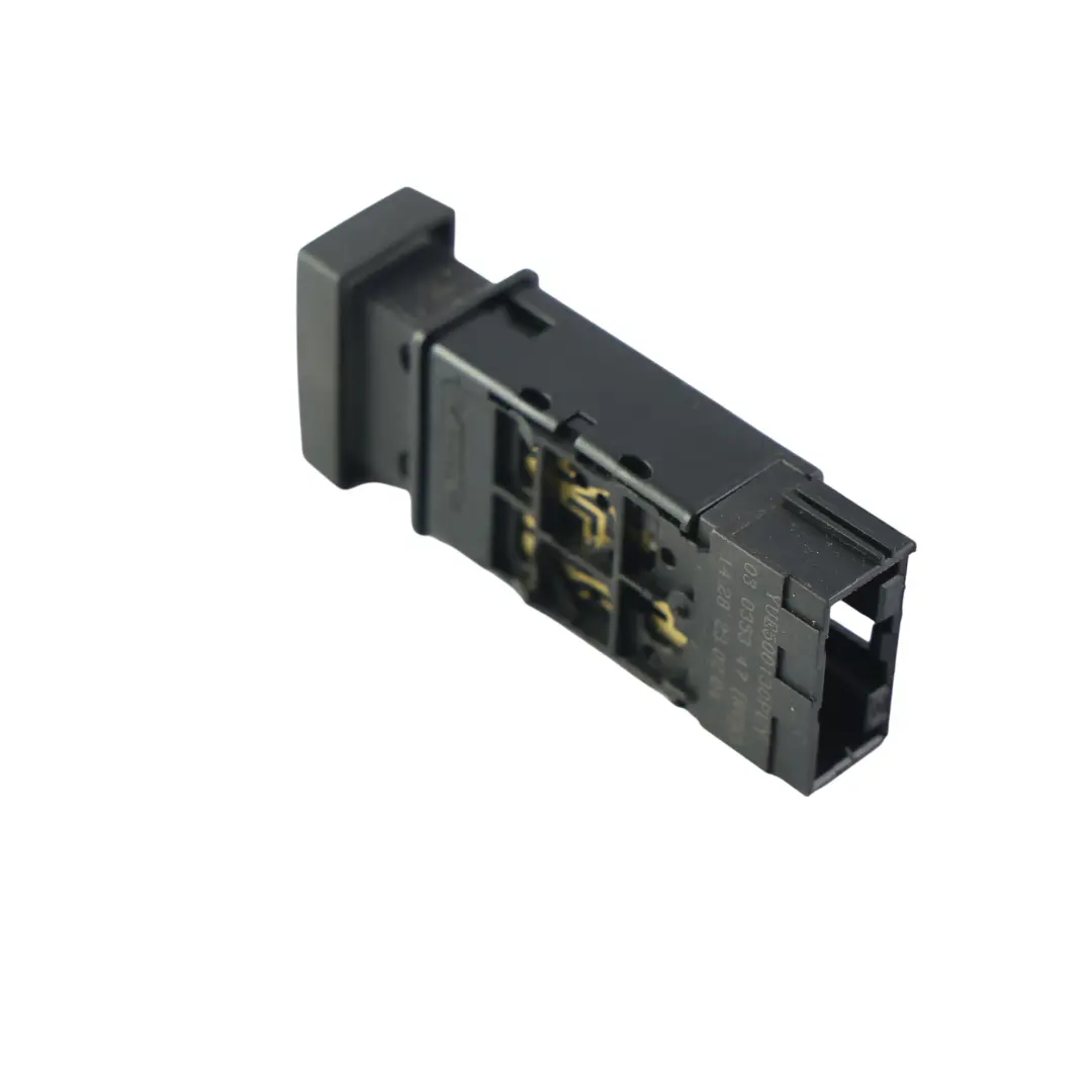 Heated Rear Window Switch Button to Land Rover Freelander L314 with Part number YUE500130PUY Land Rover Freelander L314 Heated Rear Window Switch Button - SKU YUE500130PUY - Part number YUE500130PUY