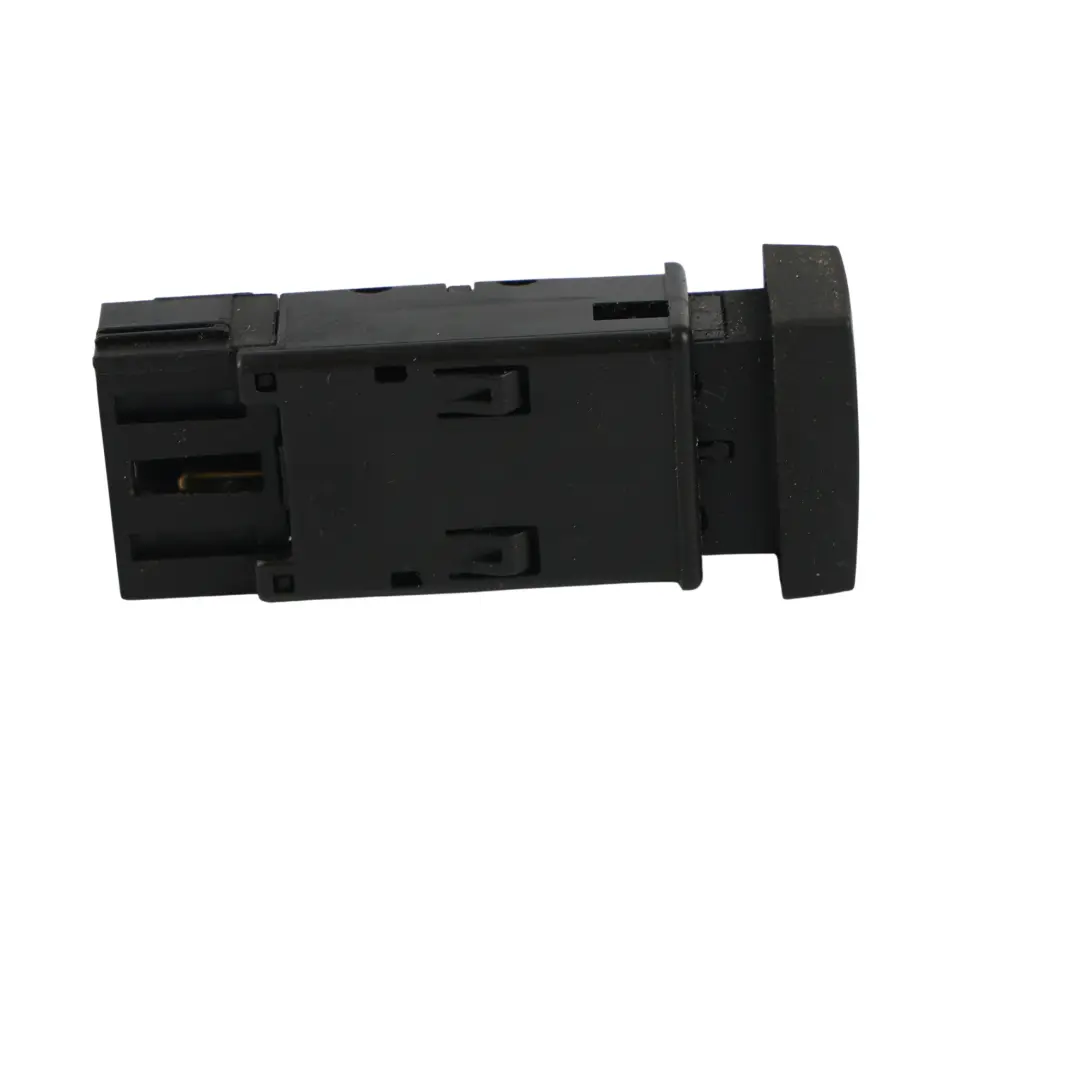 Conditioning Switch Button Panel to Land Rover Freelander L314 Air with Part number YUG500300PUY Land Rover Freelander L314 Air Conditioning Switch Button Panel - SKU YUG500300PUY - Part number YUG500300PUY