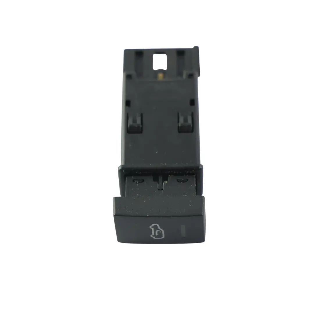 Interior Air Recirculation Switch Button to Land Rover Freelander L314 with Part number YUG500310PUY Land Rover Freelander L314 Interior Air Recirculation Switch Button - SKU YUG500310PUY - Part number YUG500310PUY
