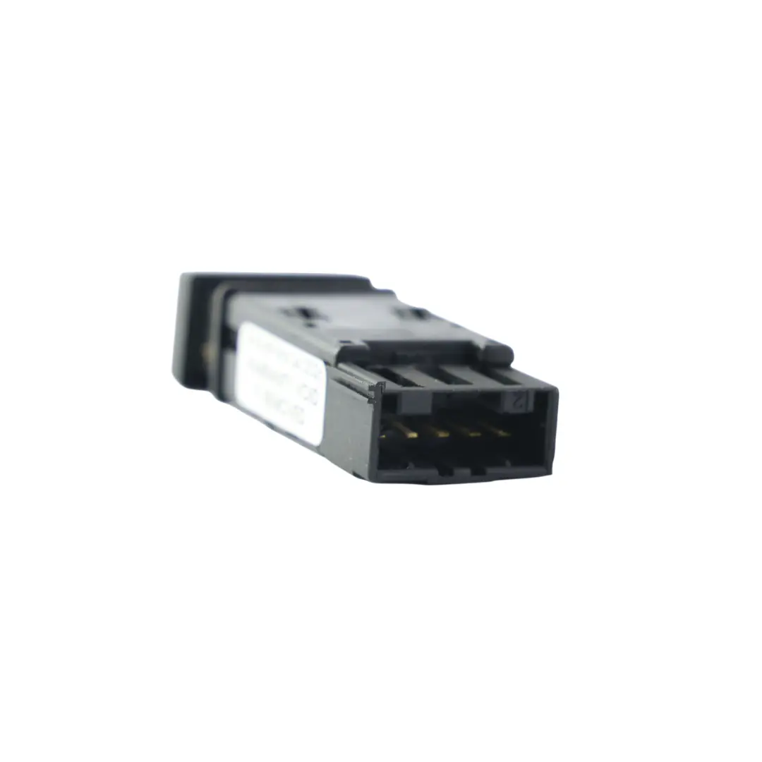 Interior Air Recirculation Switch Button to Land Rover Freelander L314 with Part number YUG500310PUY Land Rover Freelander L314 Interior Air Recirculation Switch Button - SKU YUG500310PUY - Part number YUG500310PUY