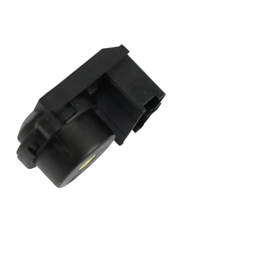 Ignition Switch Barrel to Land Rover Freelander L314 with Part number YXB100350 Land Rover Freelander L314 Ignition Switch Barrel - SKU YXB100350 - Part number YXB100350