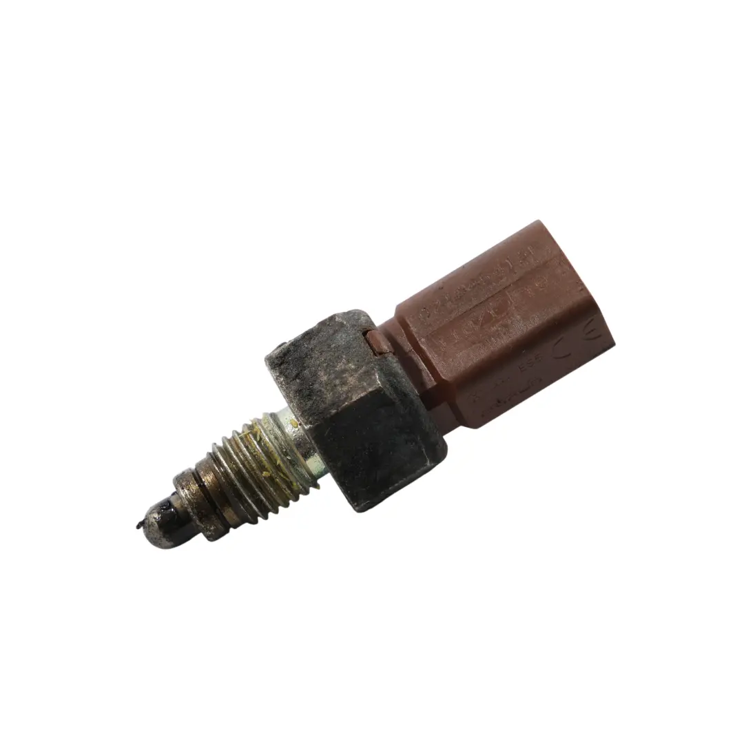 Audi TT 8J A1 8X A3 8P Capteur Commutateur Feu Recul - SKU 02T945415P - Numéro de pièce 02T945415P