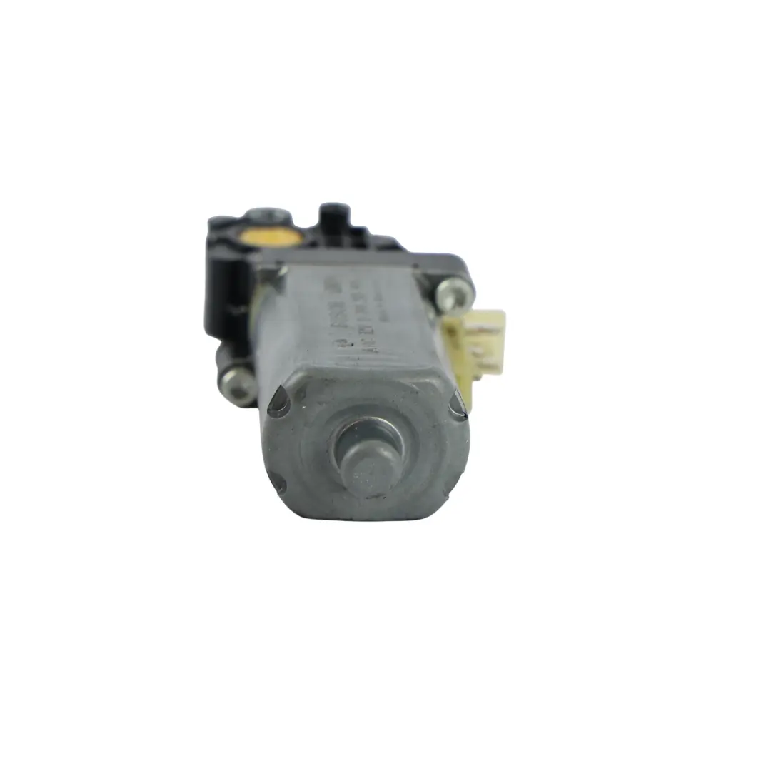 Porsche Cayenne 92A Macan 95B Sitzverstellung Motor Vorne Links - SKU 0390203389 - Teilenummer 0390203389