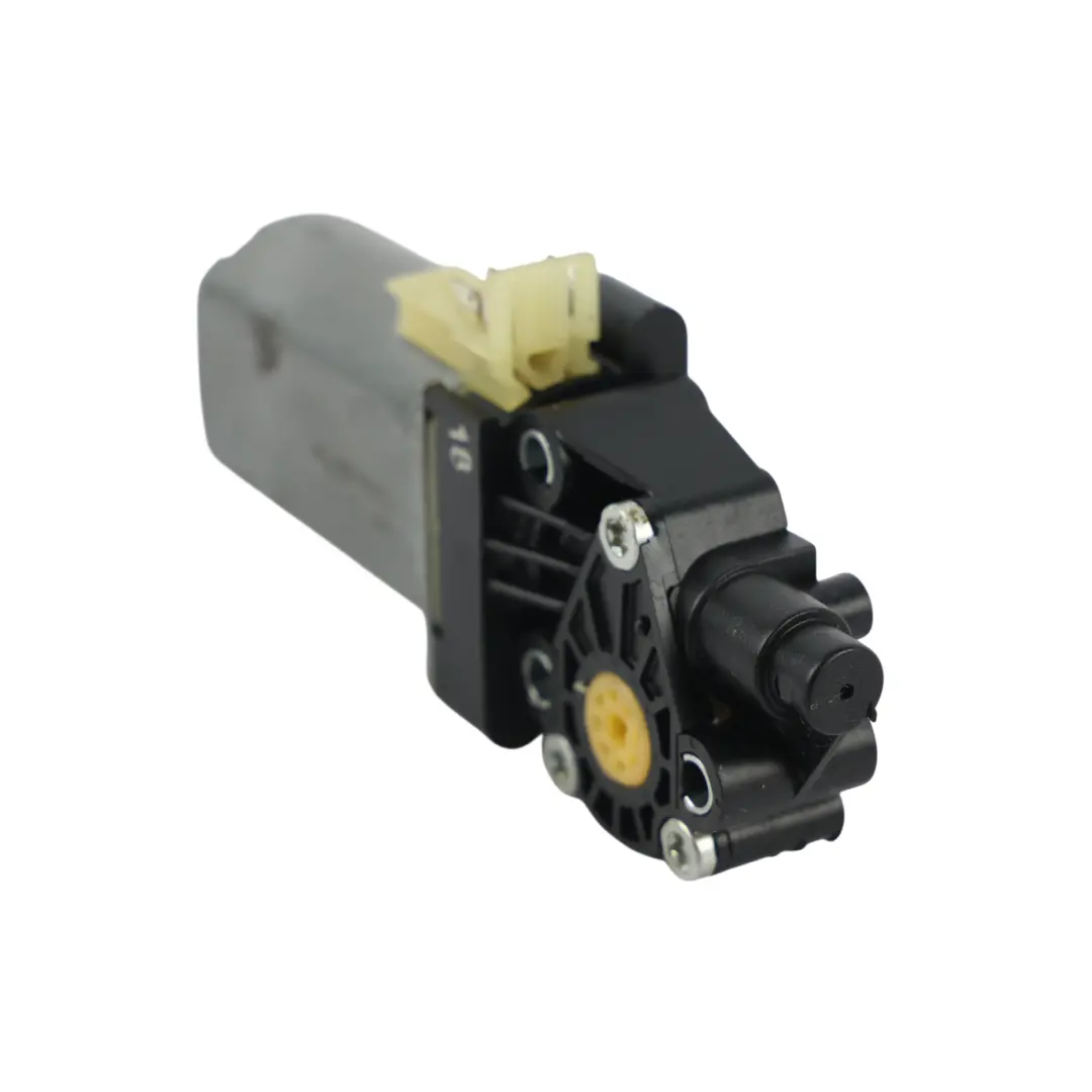 Sitzverstellung Motor Vorne Links für Porsche Cayenne 92A Macan 95B mit Teilenummer 0390203389 Porsche Cayenne 92A Macan 95B Sitzverstellung Motor Vorne Links - SKU 0390203389 - Teilenummer 0390203389