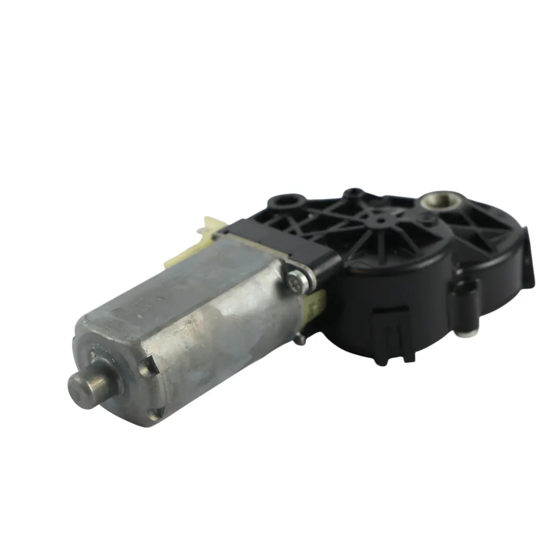 Silnik Regulacji Fotela Przedniego Prawy do Porsche Cayenne 92A o numerze 0390203468 Porsche Cayenne 92A Silnik Regulacji Fotela Przedniego Prawy - SKU 0390203468 - Numer Części 0390203468
