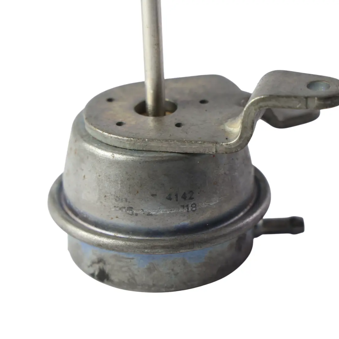 Actuador Wastegate Turbocompresor para Volkswagen Touran 1T 1.4 TSI con número de pieza 03C145703A Volkswagen Touran 1T 1.4 TSI Actuador Wastegate Turbocompresor - SKU 03C145703A-4 - Número de pieza 03C145703A
