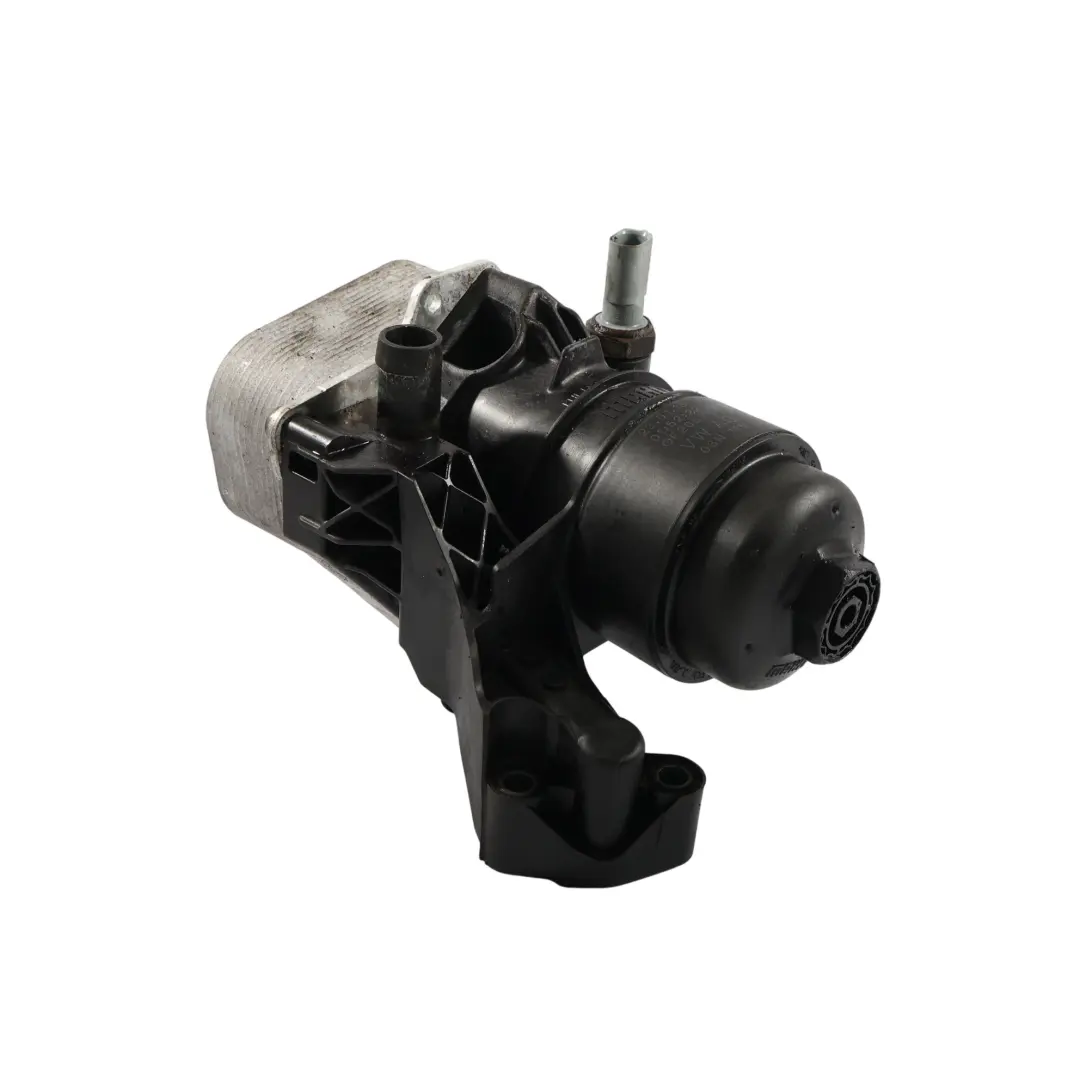Carcasa Filtro Aceite 2.0 TDI para Volkswagen Passat B8 Golf MK7 con número de pieza 03N115389K Volkswagen Passat B8 Golf MK7 Carcasa Filtro Aceite 2.0 TDI - SKU 03N115389K - Número de pieza 03N115389K