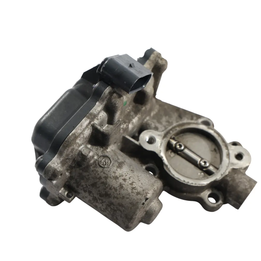 Volkswagen Scirocco MK3 Jetta A6 Valvola EGR Raffreddatore 2.0 TDI - SKU 04L131501L - Numero di parte 04L131501L