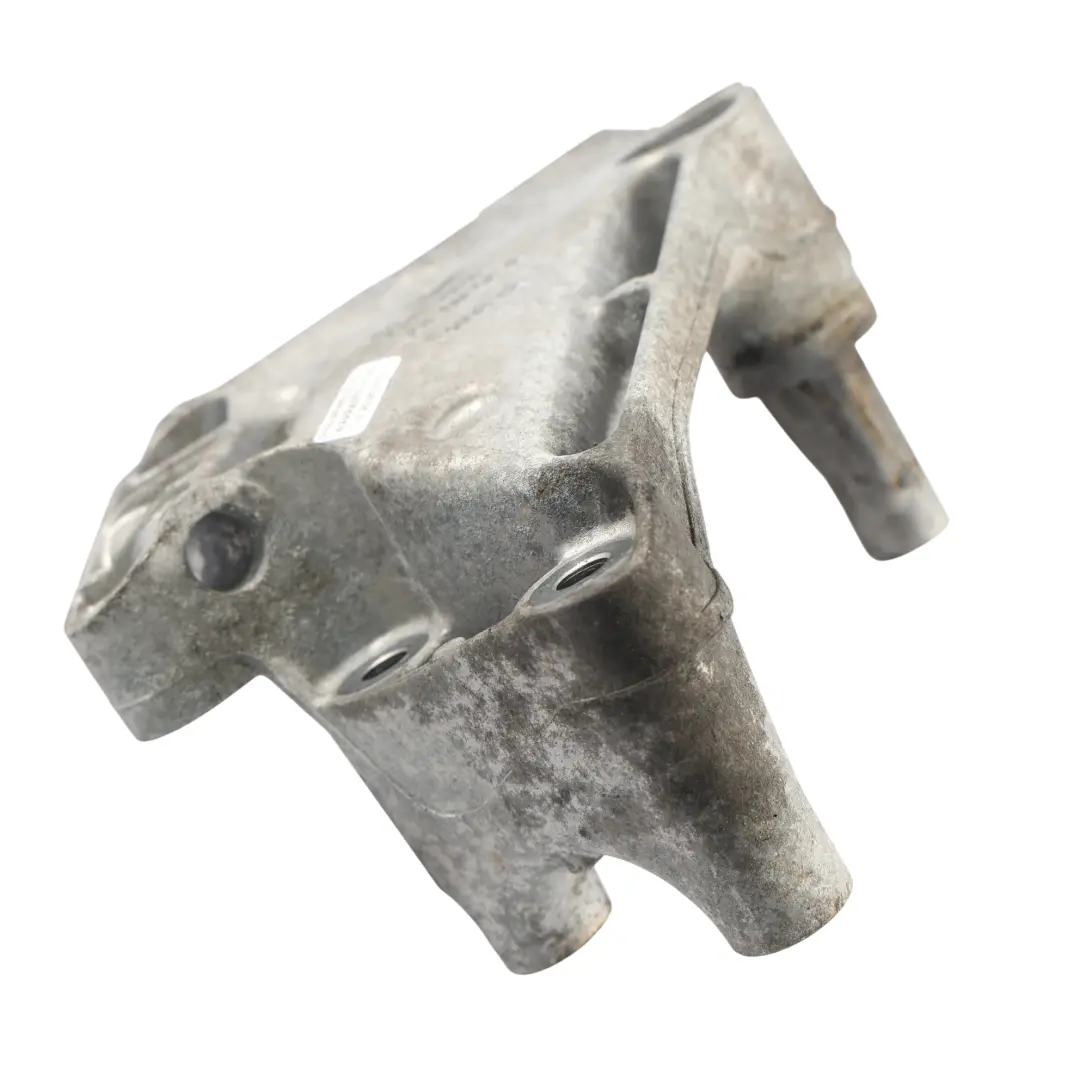 Mk3 Engine Mount Bracket Holder Carrier Support 2.0 TDI to VW Scirocco with Part number 04L199207D VW Scirocco Mk3 Engine Mount Bracket Holder Carrier Support 2.0 TDI - SKU 04L199207D - Part number 04L199207D