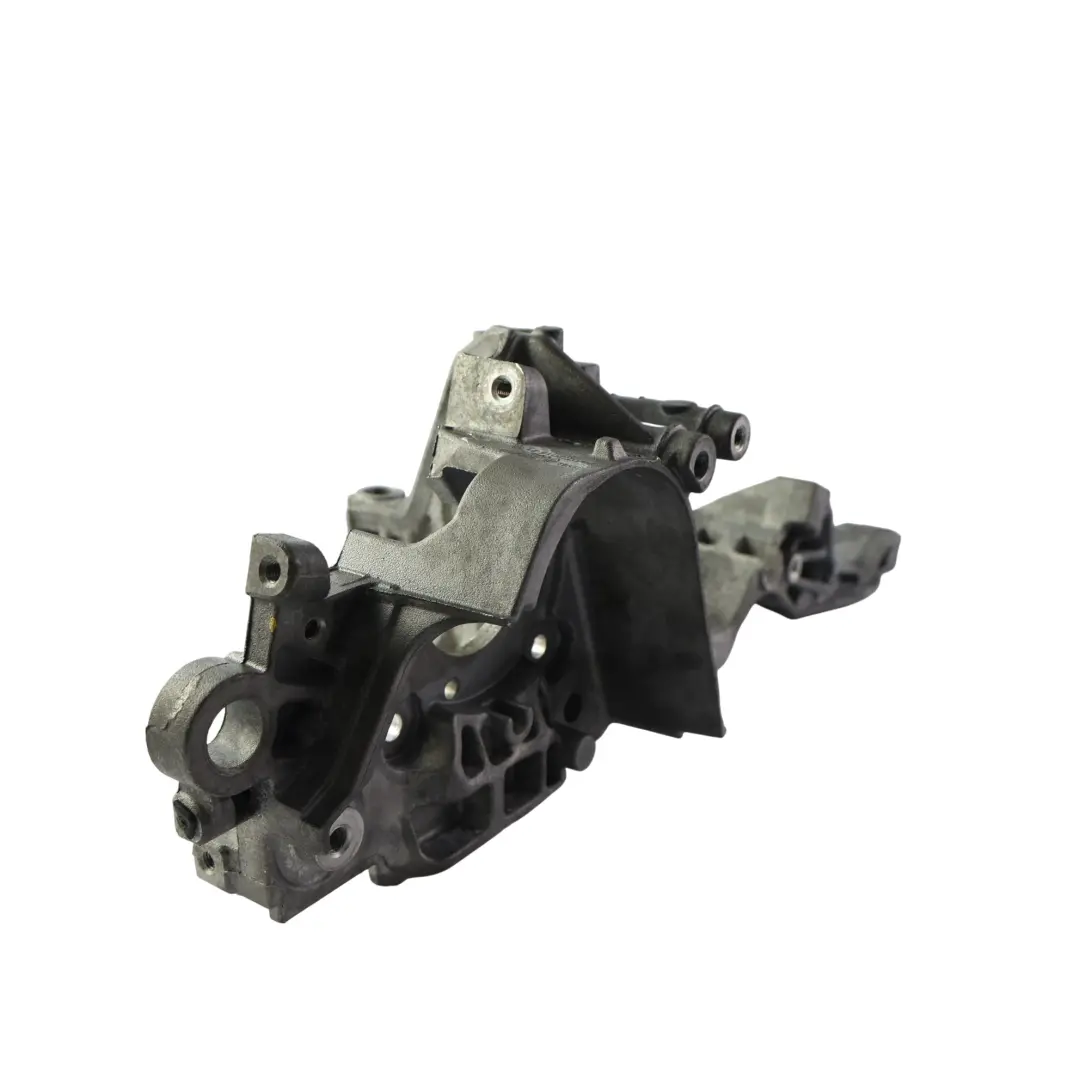Audi A5 8T Alternator Generator Uchwyt Łapa Wspornik - SKU 04L903141B - Numer Części 04L903141B