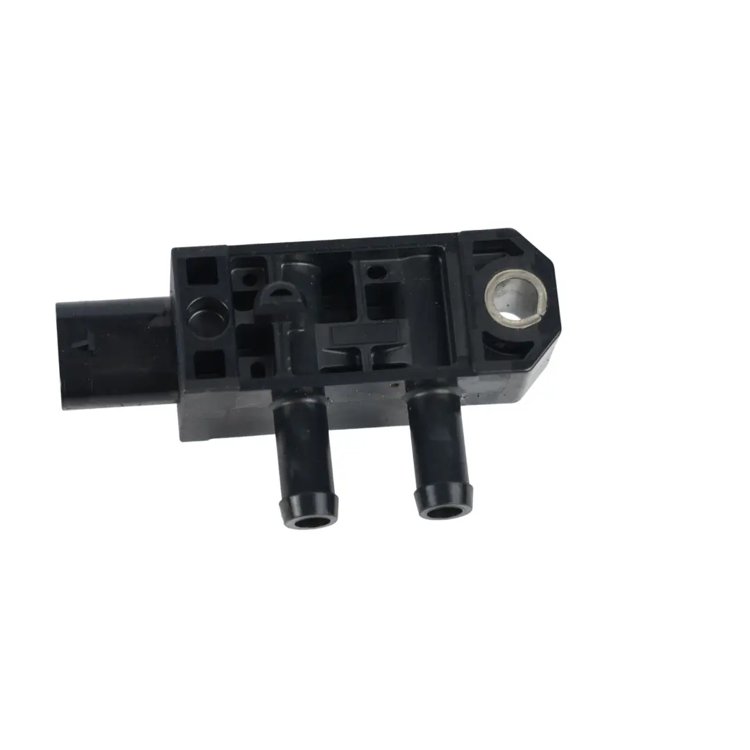 8Y VW Golf Mk8 Sensore Differenza Pressione Scarico DPF per Audi A3 con numero di parte 04L906051M Audi A3 8Y VW Golf Mk8 Sensore Differenza Pressione Scarico DPF - SKU 04L906051M - Numero di parte 04L906051M