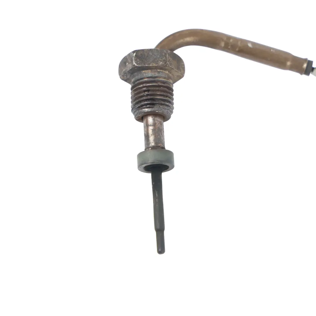 Exhaust Gas Temperature Sensor 2.0 TDI to Volkswagen Sharan Passat B8 with Part number 04L906088ES Volkswagen Sharan Passat B8 Exhaust Gas Temperature Sensor 2.0 TDI - SKU 04L906088ES - Part number 04L906088ES