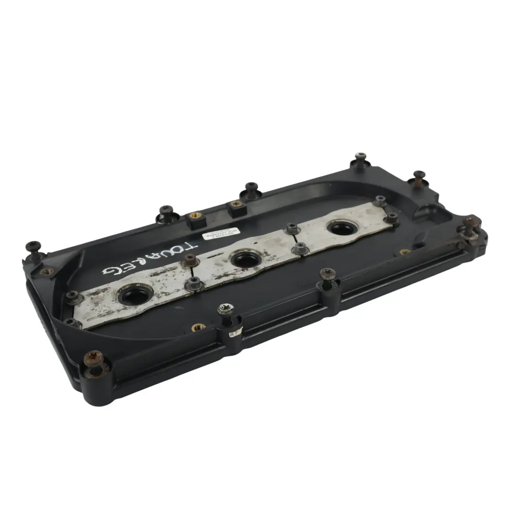7l Cylinder Head Cover Cylinders 1-3 3.0 TDI V6 BKS 059103469AC to VW Touareg with Part number 059103470R VW Touareg 7l Cylinder Head Cover Cylinders 1-3 3.0 TDI V6 BKS 059103469AC - SKU 059103470R - Part number 059103470R