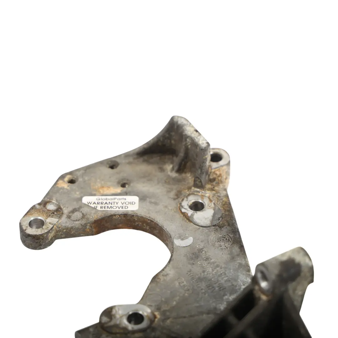 Audi A4 B8 A5 8T Wspornik Pompy Wysokiego Ciśnienia 3.0TDI - SKU 059130147L - Numer Części 059130147L