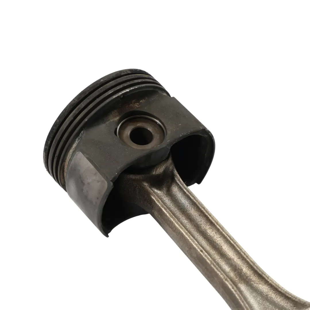 Mk8 Kolben Und Pleuel 2.0 Diesel DTSB für Volkswagen Golf mit Teilenummer 05L107065T Volkswagen Golf Mk8 Kolben Und Pleuel 2.0 Diesel DTSB - SKU 05L107065T - Teilenummer 05L107065T