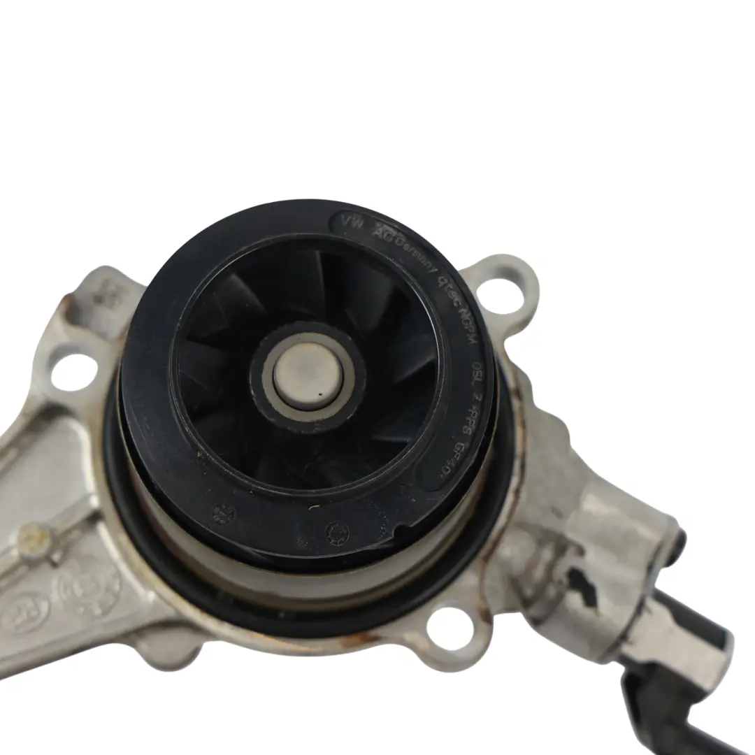 Bomba Agua Refrigerante Motor DTSB 2.0 TDI Diesel 01Q220802RT para Audi Golf CD1 con número de pieza 05L12101D Audi Golf CD1 Bomba Agua Refrigerante Motor DTSB 2.0 TDI Diesel 01Q220802RT - SKU 05L121011D-2 - Número de pieza 05L12101D