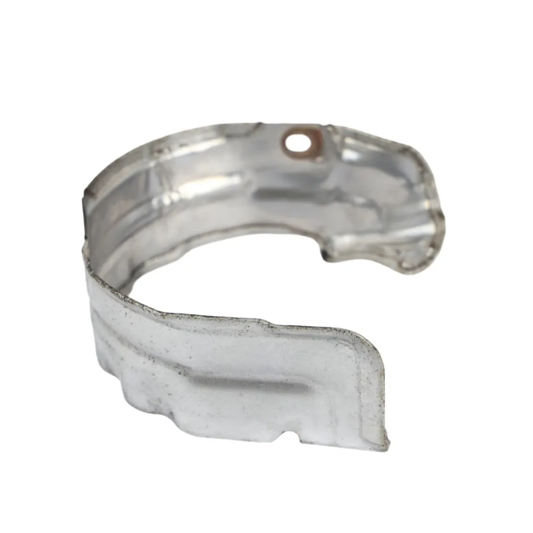 Protector Térmico Colector Escape Turbo para Volkswagen Golf Cd1 con número de pieza 05L129969D Volkswagen Golf Cd1 Protector Térmico Colector Escape Turbo - SKU 05L129969D - Número de pieza 05L129969D