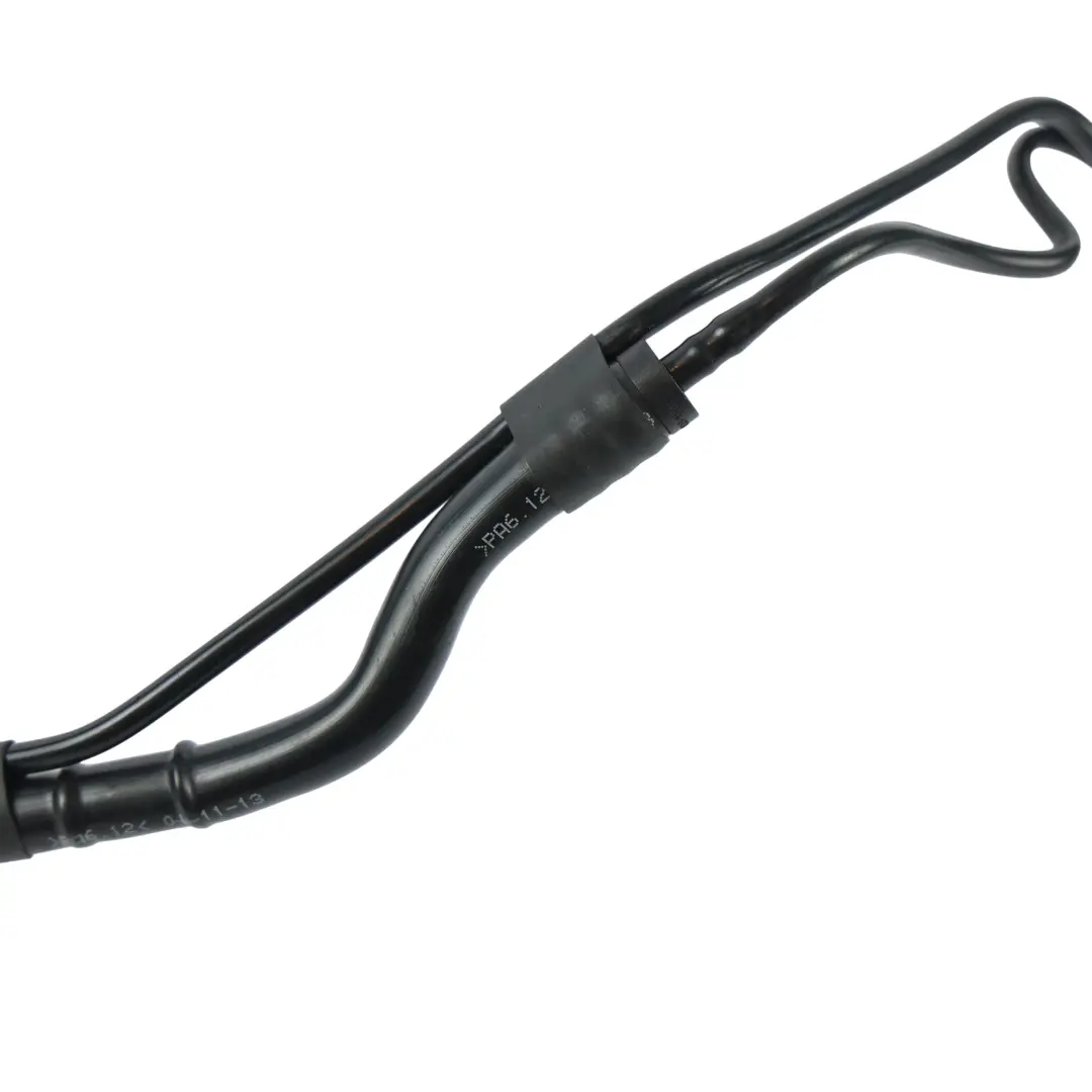 Vakuum Rohr Schlauch Leitung 3.0 TFSI für Porsche Cayenne 92A Motor mit Teilenummer 06E133790A Porsche Cayenne 92A Motor Vakuum Rohr Schlauch Leitung 3.0 TFSI - SKU 06E133790A - Teilenummer 06E133790A
