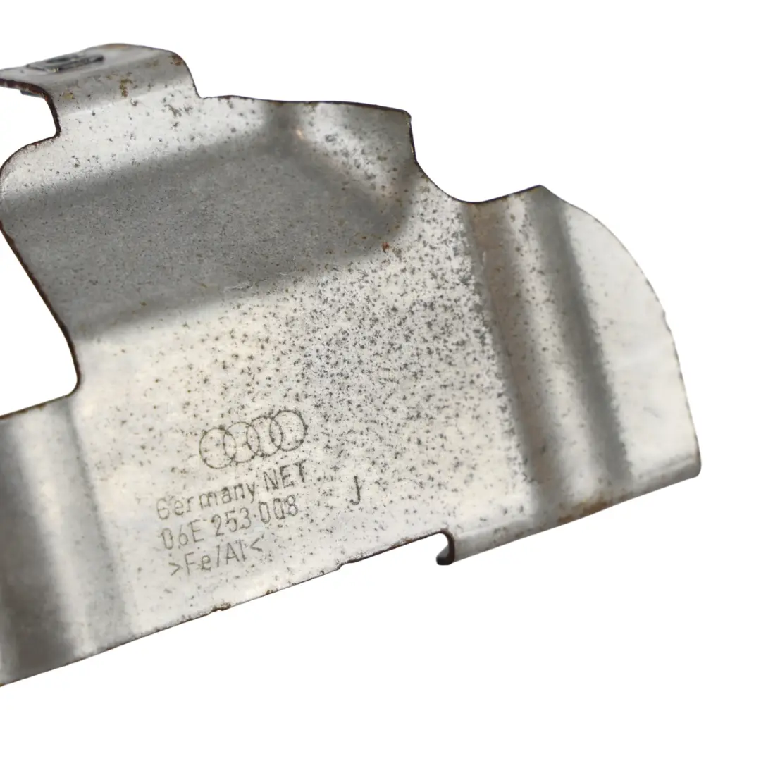 8K A5 S5 8T Piastra Protezione Collettore Scarico Destra 06E253243H per Audi A4 S4 con numero di parte 06E253008J Audi A4 S4 8K A5 S5 8T Piastra Protezione Collettore Scarico Destra 06E253243H - SKU 06E253008J - Numero di parte 06E253008J