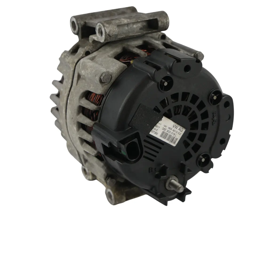 8K A5 S5 8F 8T Q5 8R Alternator 3.0 TFSI 14V 180A do Audi A4 S4 o numerze 06E903018L Audi A4 S4 8K A5 S5 8F 8T Q5 8R Alternator 3.0 TFSI 14V 180A - SKU 06E903018L - Numer Części 06E903018L