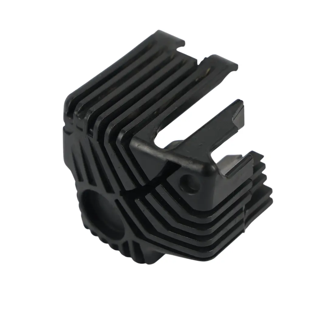 1F Couvercle Supérieur Pompe Carburant 2.0 FSI Essence pour Volkswagen Eos à propos du numéro de pièce 06F133261A Volkswagen Eos 1F Couvercle Supérieur Pompe Carburant 2.0 FSI Essence - SKU 06F133261A - Numéro de pièce 06F133261A