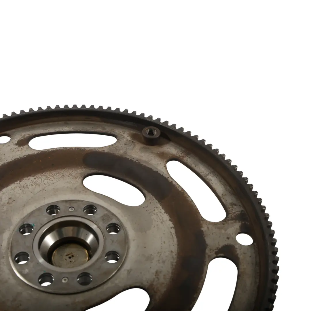 Clutch Flywheel Ring Gear Flex Plate 2.0 TDI to Audi A4 B9 with Part number 06H105323AD Audi A4 B9 Clutch Flywheel Ring Gear Flex Plate 2.0 TDI - SKU 06H105323AD - Part number 06H105323AD