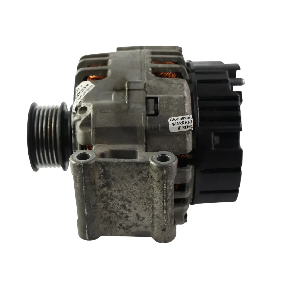 Alternator 140A 14V FSI TFSI do Audi A3 8P A4 B7 TT 8J o numerze 06B903016AF Audi A3 8P A4 B7 TT 8J Alternator 140A 14V FSI TFSI - SKU 06B903016AF - Numer Części 06B903016AF