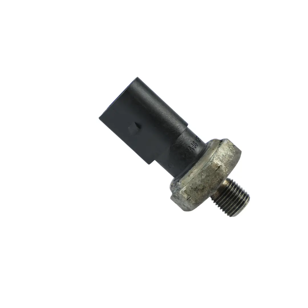 Volkswagen Crafter SY Mk2 Engine Oil Pressure Sensor 2.0 TDI - SKU 06L919081C - Part number 06L919081C
