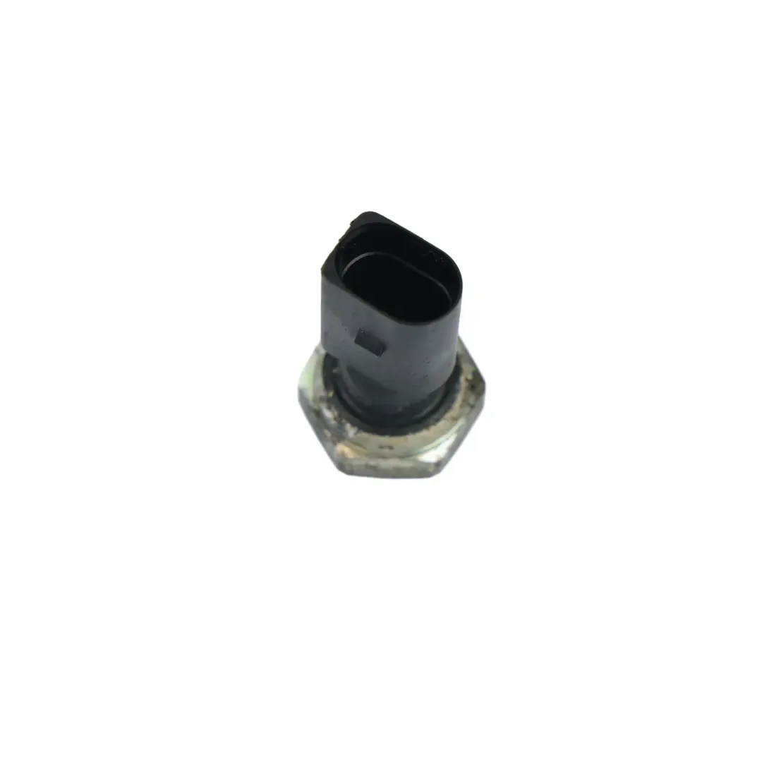 Mk2 Motor Öldruck Sensor 2.0 TDI für Volkswagen Crafter SY mit Teilenummer 06L919081C Volkswagen Crafter SY Mk2 Motor Öldruck Sensor 2.0 TDI - SKU 06L919081C - Teilenummer 06L919081C