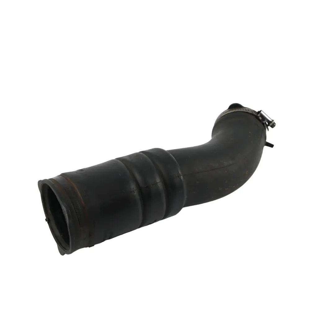 C394 Rura Przewód Dolotu Zimnego Powietrza do Ford Kuga o numerze 08692401 Ford Kuga C394 Rura Przewód Dolotu Zimnego Powietrza - SKU 08692401 - Numer Części 08692401