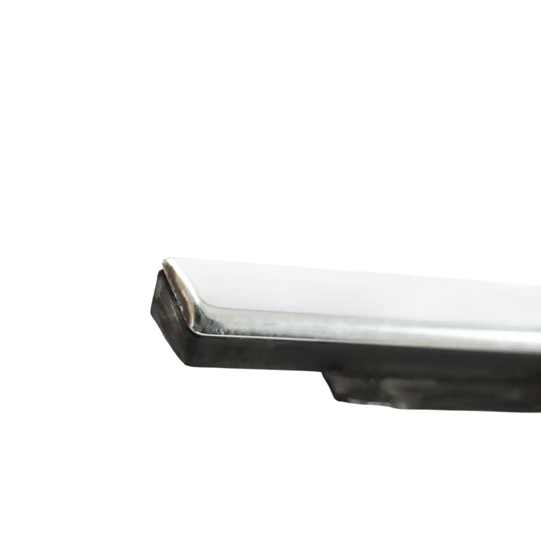 Mk1 Guarnizione Vetro Porta Anteriore Destra Esterna 8V41-S20562-BE per Ford Kuga con numero di parte 1590640 Ford Kuga Mk1 Guarnizione Vetro Porta Anteriore Destra Esterna 8V41-S20562-BE - SKU 1590640 - Numero di parte 1590640