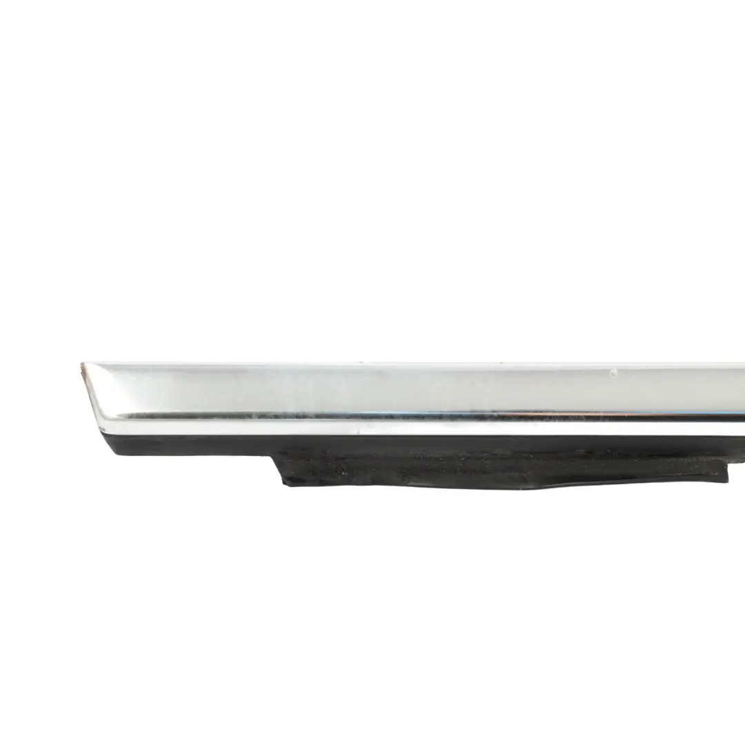 Mk1 Guarnizione Vetro Porta Anteriore Destra Esterna 8V41-S20562-BE per Ford Kuga con numero di parte 1590640 Ford Kuga Mk1 Guarnizione Vetro Porta Anteriore Destra Esterna 8V41-S20562-BE - SKU 1590640 - Numero di parte 1590640