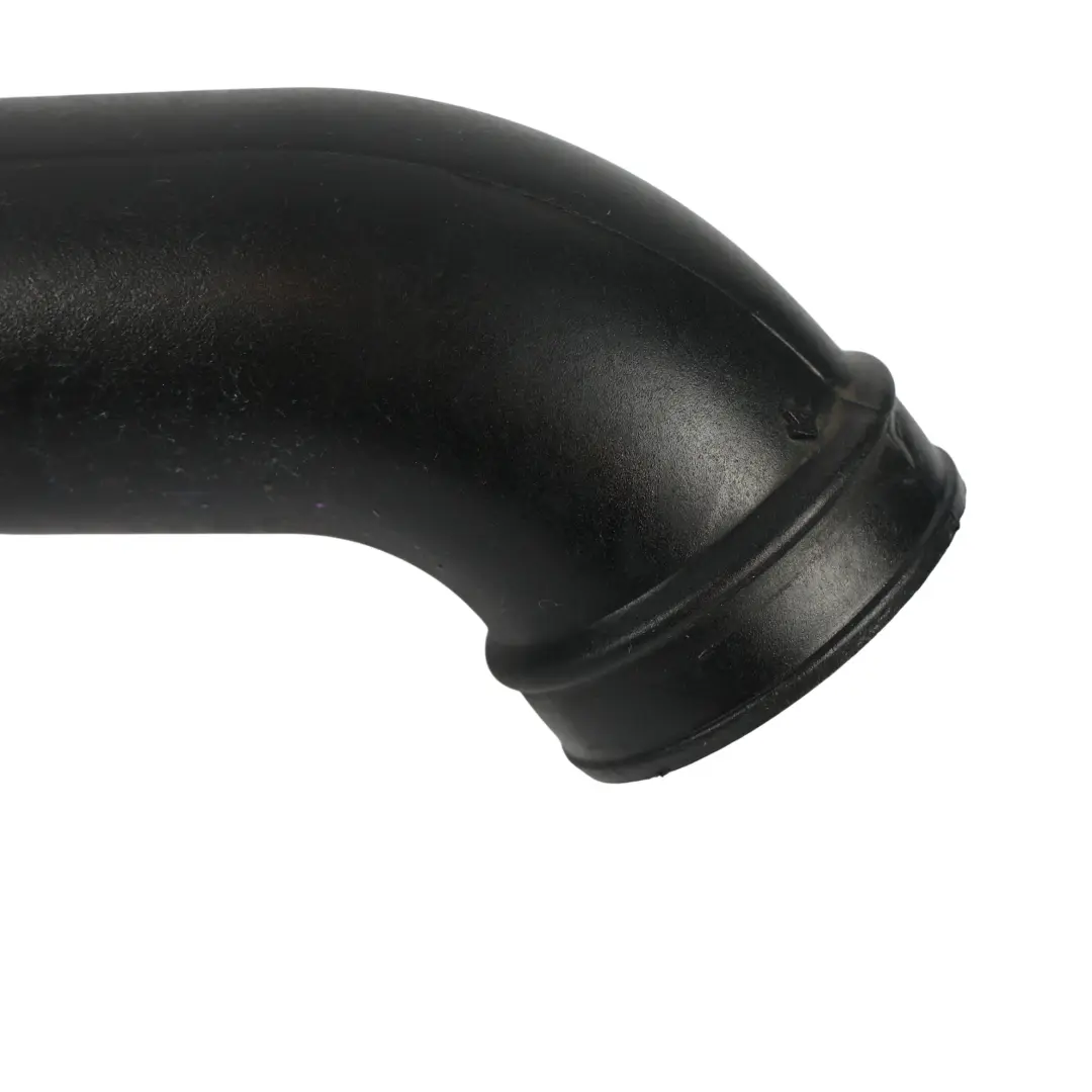 C394 Rura Przewód Wlotu Powietrza 3M51-9A673-UE do Ford Kuga o numerze 1767288 Ford Kuga C394 Rura Przewód Wlotu Powietrza 3M51-9A673-UE - SKU 1767288 - Numer Części 1767288