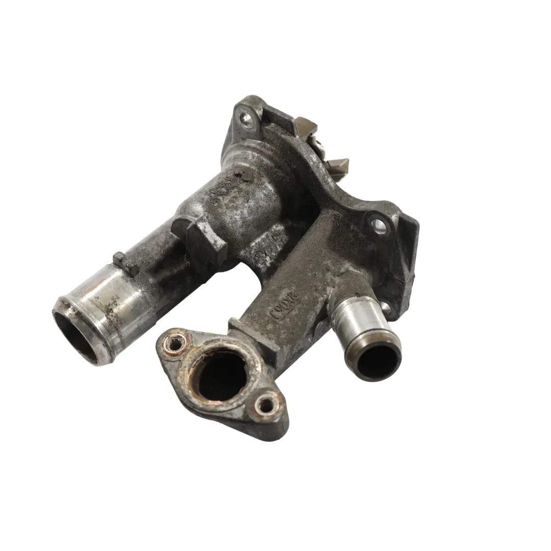 MK3 Fiesta MK7 Alloggiamento Termostato 1.6 Benzina BM5G-9K478-AB per Ford Focus con numero di parte 1767974 Ford Focus MK3 Fiesta MK7 Alloggiamento Termostato 1.6 Benzina BM5G-9K478-AB - SKU 1767974 - Numero di parte 1767974