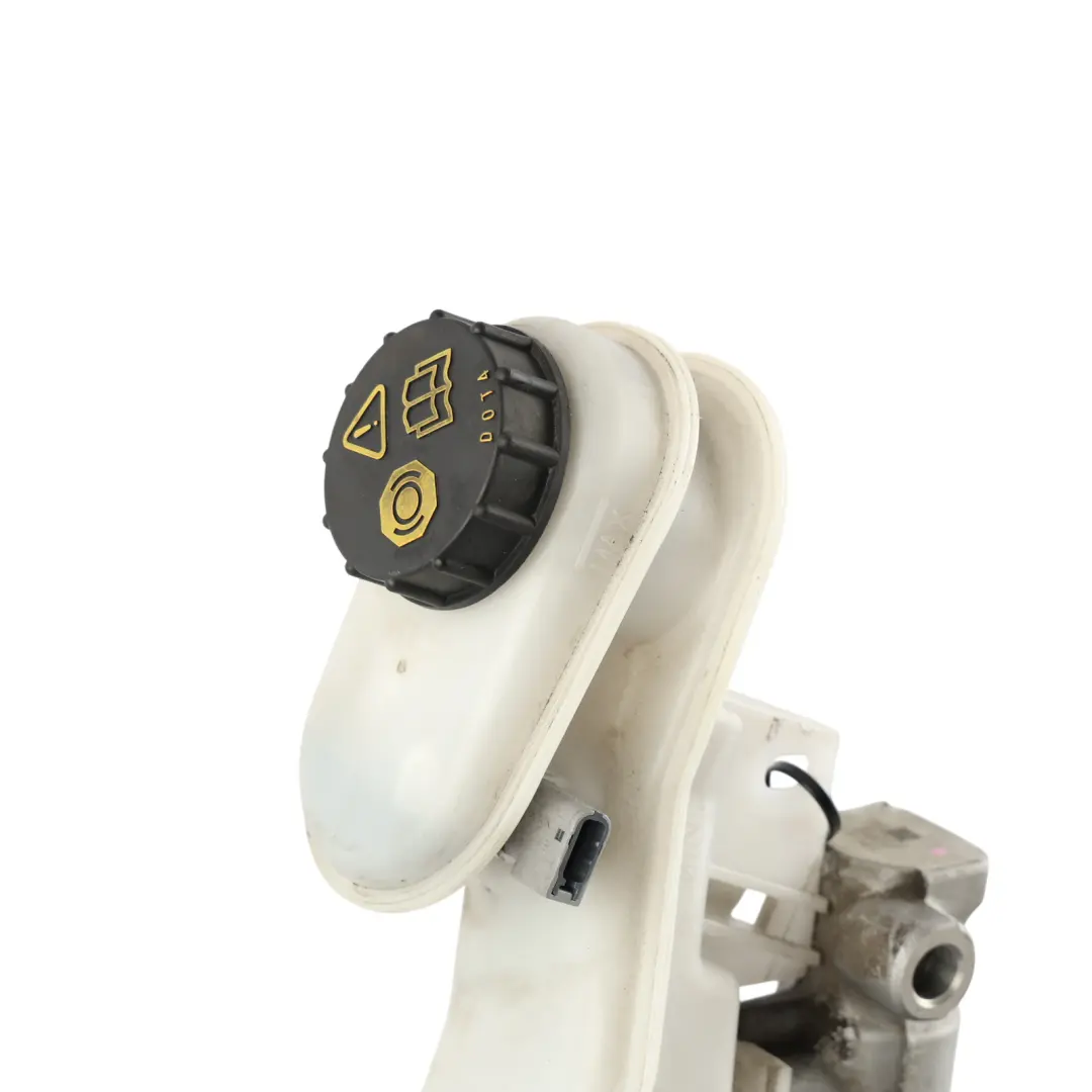 Mk6 Brake Servo Master Cylinder TDCI 4X4 GBVAJQJ Diesel AB312002CC to Ford Ranger with Part number 1775464 Ford Ranger Mk6 Brake Servo Master Cylinder TDCI 4X4 GBVAJQJ Diesel AB312002CC - SKU 1775464 - Part number 1775464