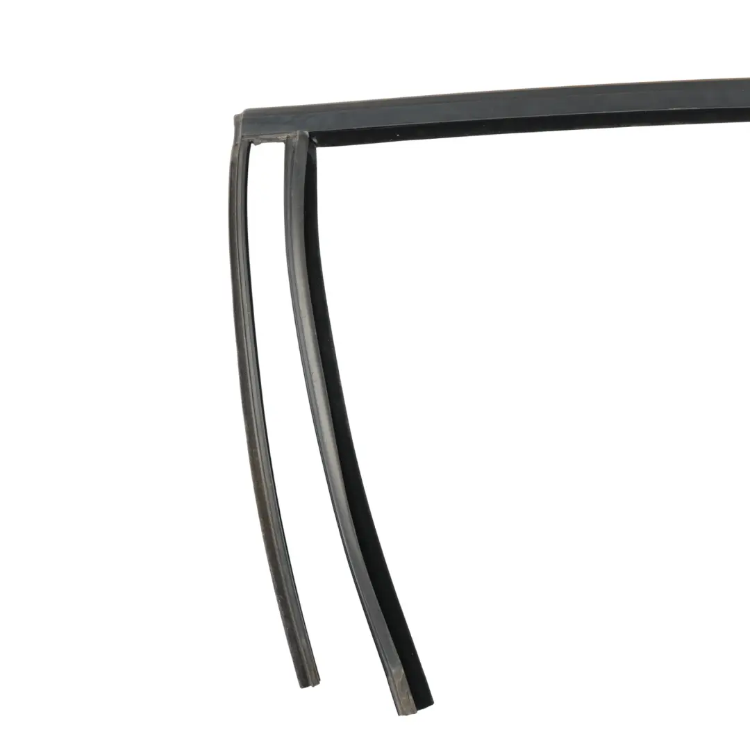Mk2 Rear Door Window Frame Gasket Seal Left N/S 6M21-U25825-AN to Ford Galaxy with Part number 1777865 Ford Galaxy Mk2 Rear Door Window Frame Gasket Seal Left N/S 6M21-U25825-AN - SKU 1777865 - Part number 1777865