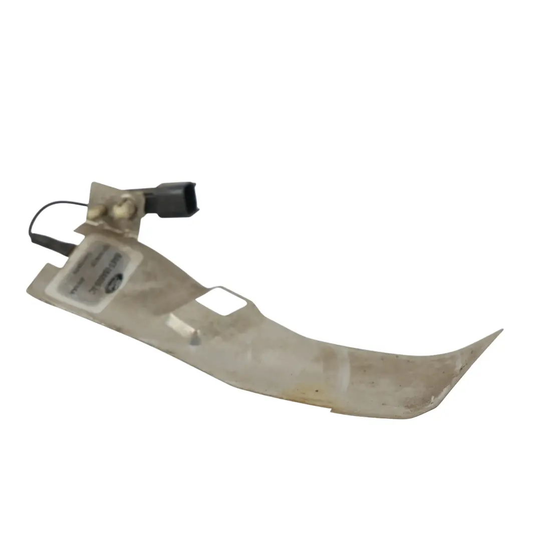 Roof Antenna Aerial Amplifier Module Rear BA6T-18A886-AC to Ford Fiesta Mk7 with Part number 1780026 Ford Fiesta Mk7 Roof Antenna Aerial Amplifier Module Rear BA6T-18A886-AC - SKU 1780026 - Part number 1780026