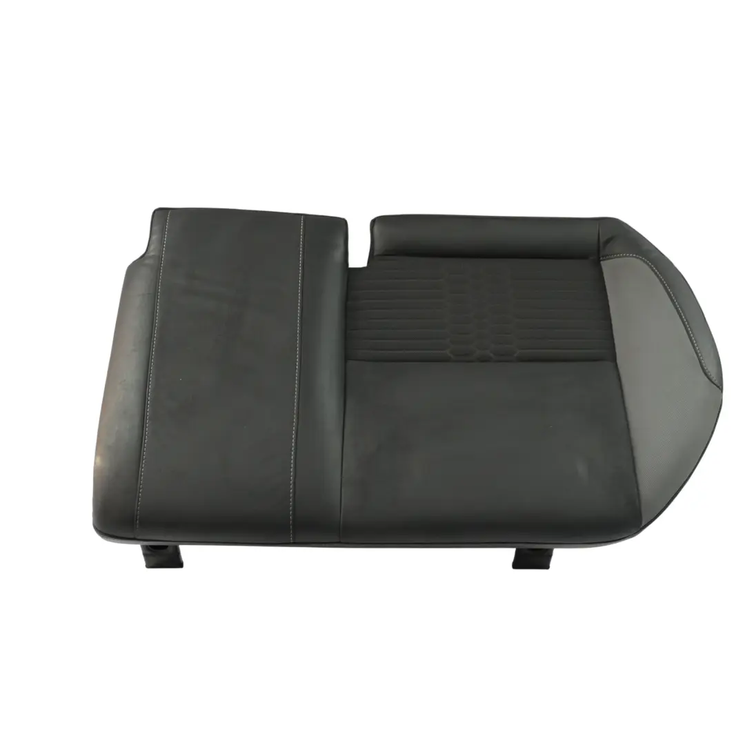MK3 Housse Banquette Arrière Gauche Tissu Cuir Torino Noir Gris pour Ford Focus à propos du numéro de pièce 1806540 Ford Focus MK3 Housse Banquette Arrière Gauche Tissu Cuir Torino Noir Gris - SKU 1806540 - Numéro de pièce 1806540