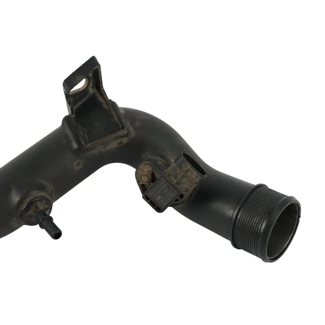 Przewód Rura Wąż Intercoolera C1BY-6F073-AE do Ford Fiesta Mk7 o numerze 1861943 Ford Fiesta Mk7 Przewód Rura Wąż Intercoolera C1BY-6F073-AE - SKU 1861943 - Numer Części 1861943