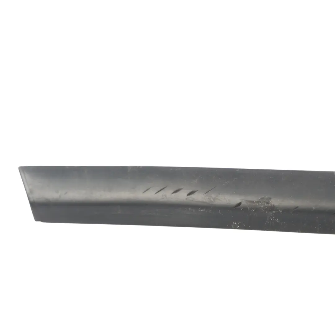 MK3 Tür Fenster Dichtung Zierleiste Hinten Links für Ford Focus mit Teilenummer 1864246 Ford Focus MK3 Tür Fenster Dichtung Zierleiste Hinten Links - SKU 1864246 - Teilenummer 1864246