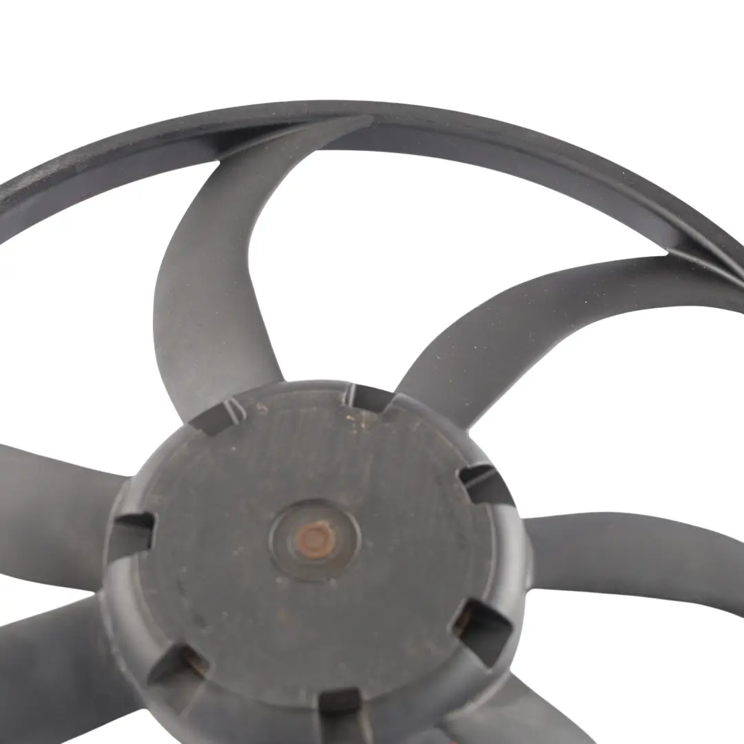 Volkswagen Caddy Mk3 Audi A3 8P Ventilador Radiador Motor 1.9 TDI - SKU 1K0121205AA-1 - Número de pieza 1K0121205AA