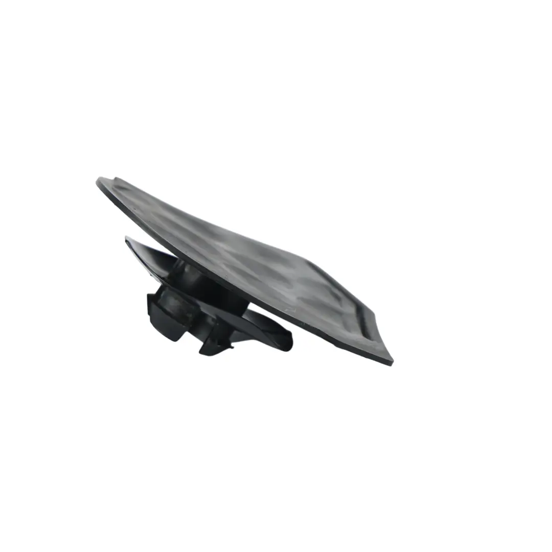 Volkswagen Touran 1T Clip Protección Bajos Delantero Izquierdo - SKU 1K0825961B - Número de pieza 1K0825961B